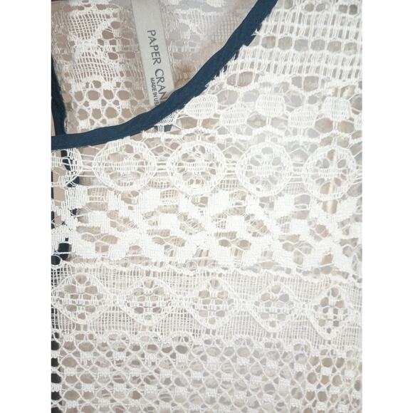 PAPER CRANE Medium White See through Lace Short sleeve shirt with navy trim - Picture 7 of 7